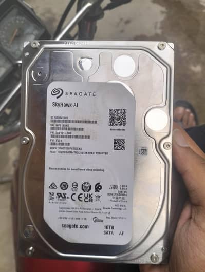 HDD Drive 10 TB like Brand new