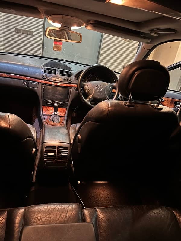 Mercedes E Class 2005 11