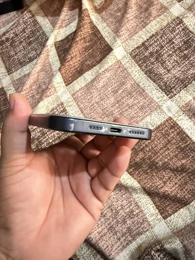I Phon 15 Pro max JV 256Gb