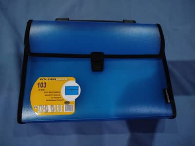 imported folder mate with papers n sheets