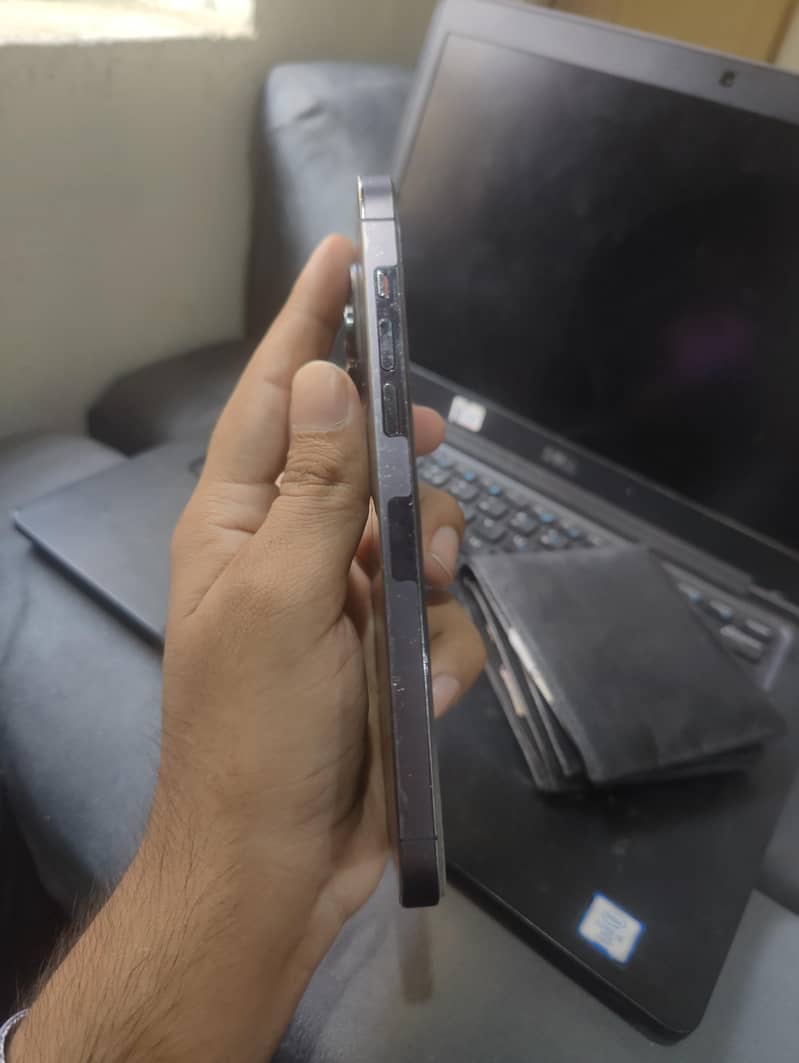Apple iPhone 14 Pro Max 5