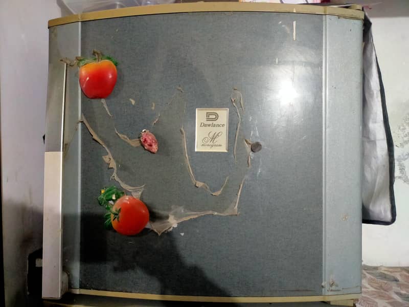 Working Refrigerator 1