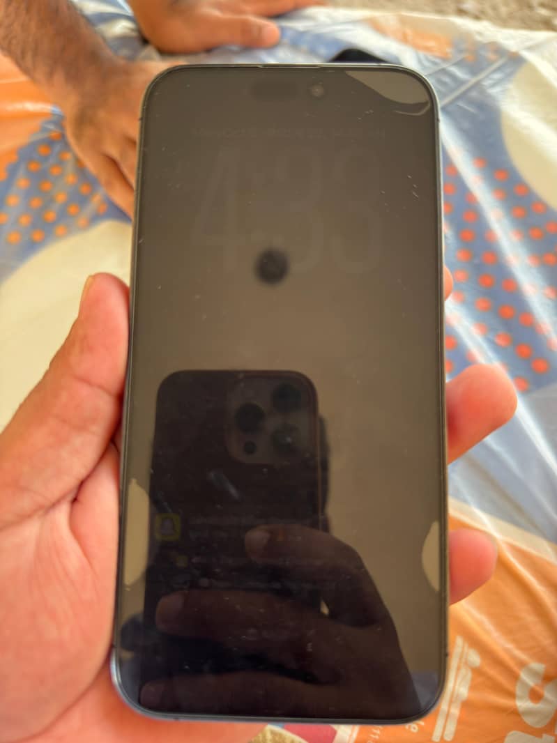 Apple iPhone 14 Pro Max 1
