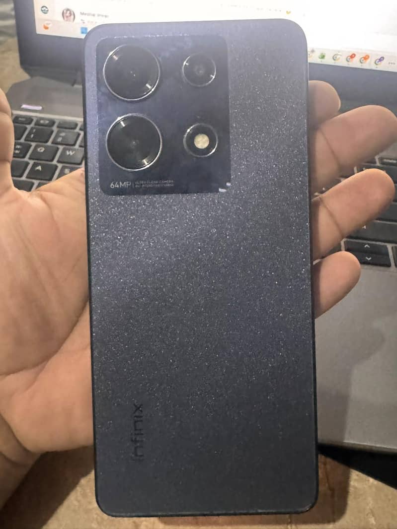 Infinix Note 30 Pro 3