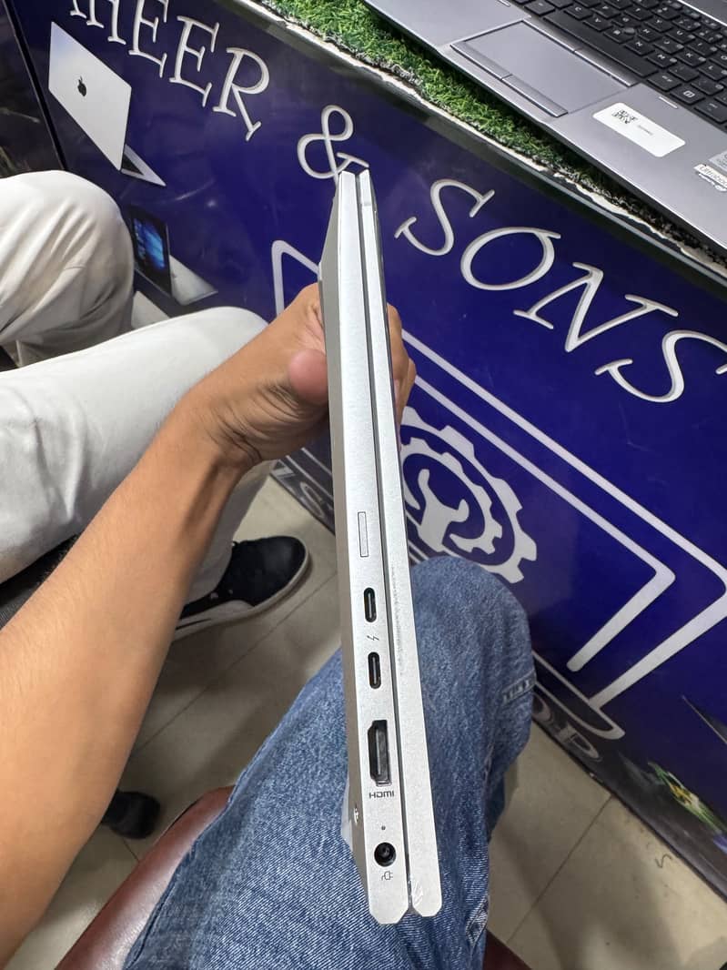 Hp elitebook 1