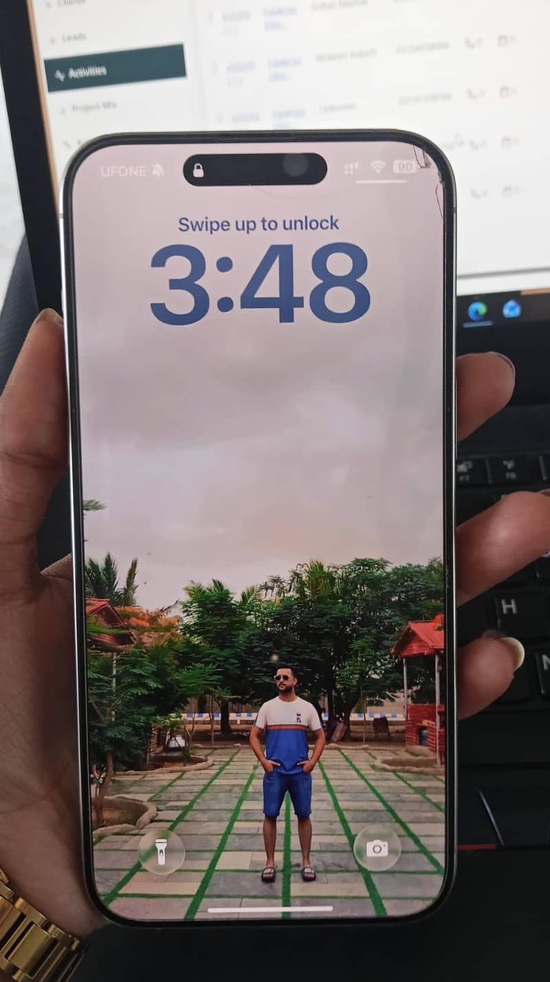 Apple iPhone 15 Pro Max 3