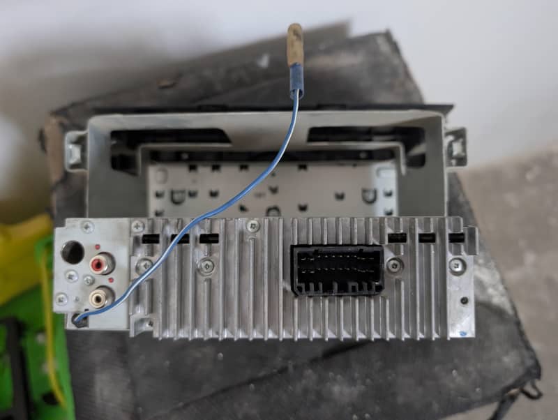alpine cd player for swift 1