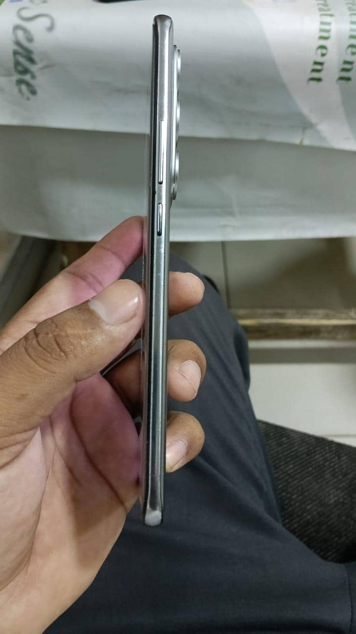 Tecno Spark 40 pro plus 5