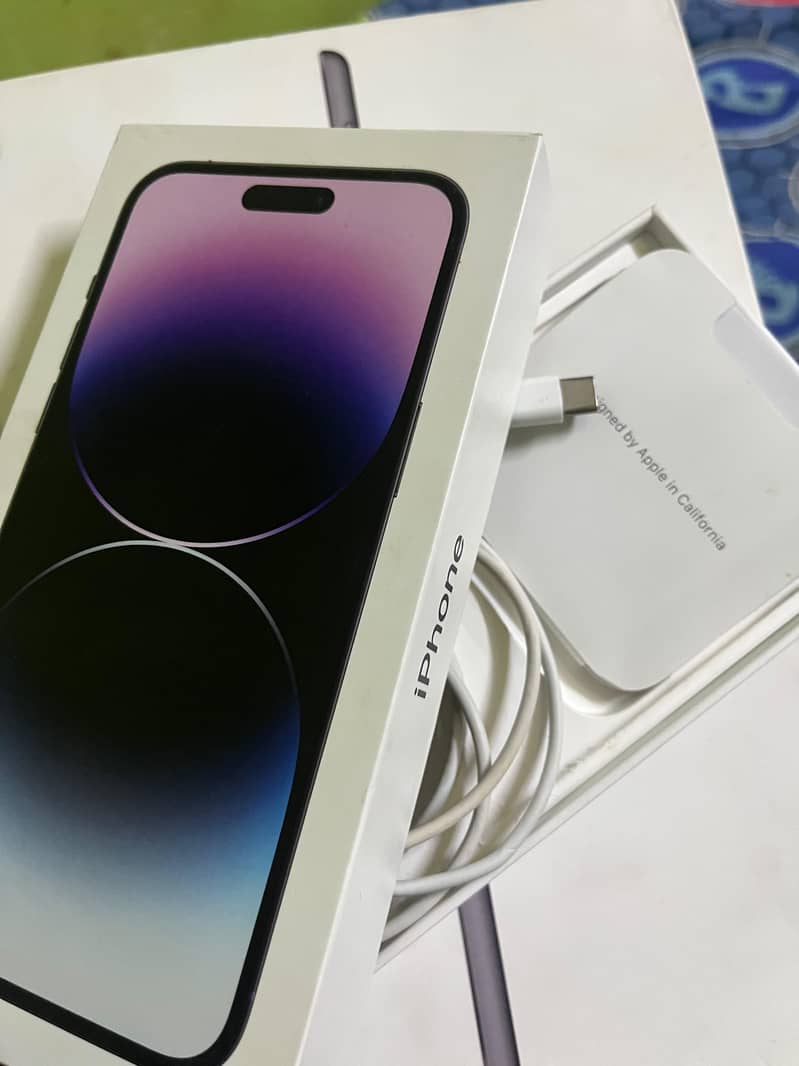 Apple iPhone 14 Pro Max 0