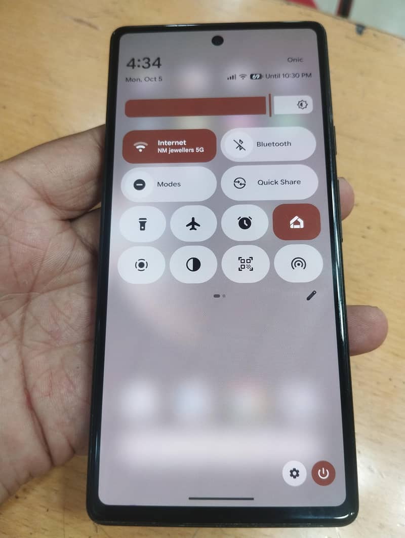 Google Pixel 6a 1