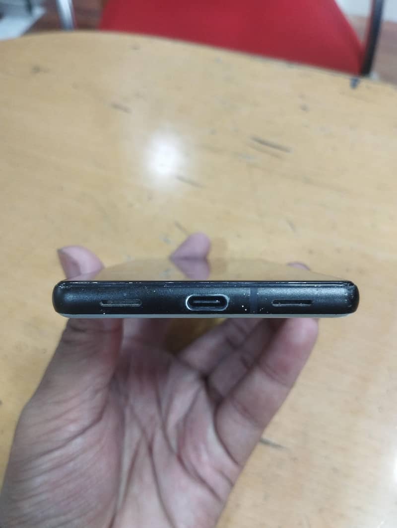 Google Pixel 6a 4