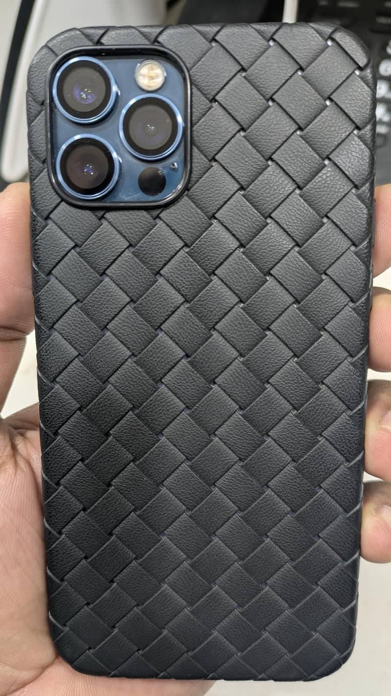 Apple iPhone 12 Pro 1