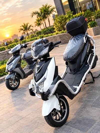 Scooty bast 12inch  wheel in Pakistan
