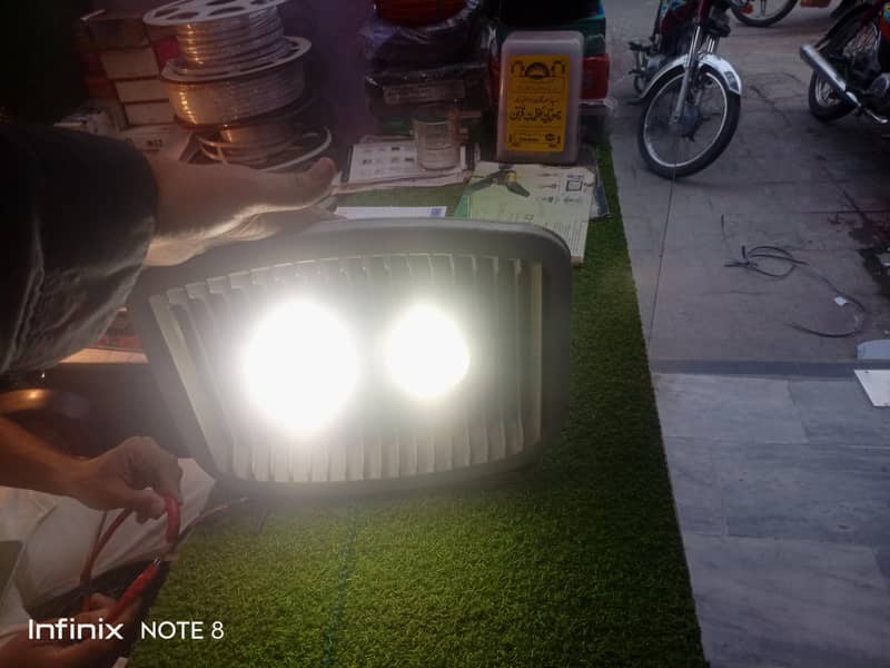 flood light 2