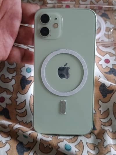 Apple iPhone 12