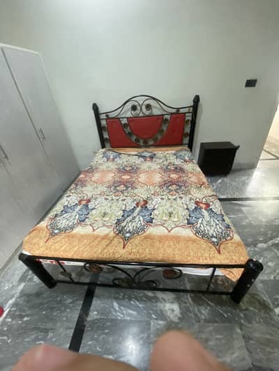 King size bed used good condition iron