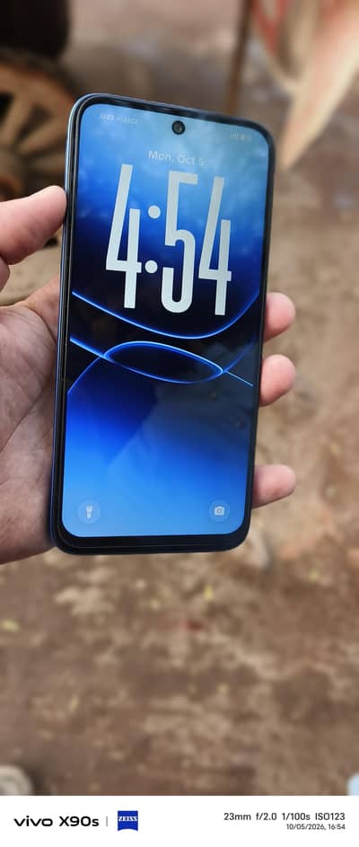 Infinix smart 20 4+4/128