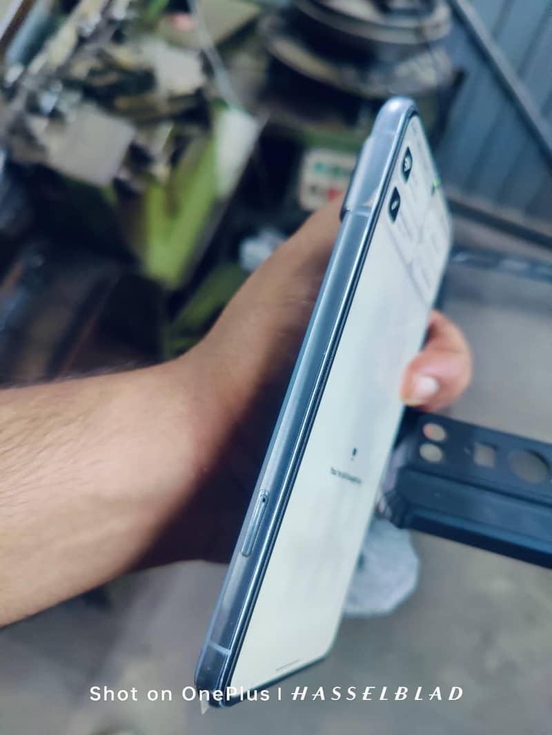 Google Pixel 8 Pro 2
