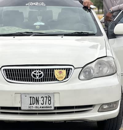 Toyota 20D saloon