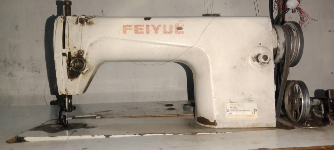 sewing machine 0