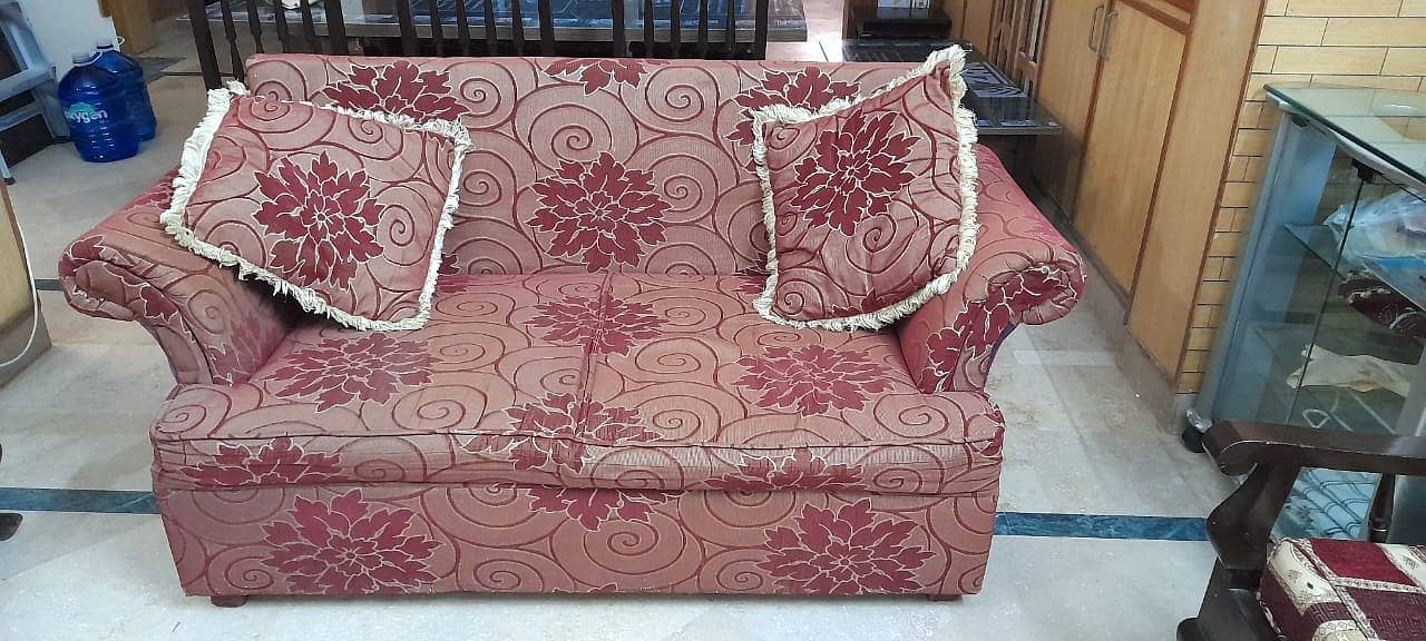 2 seater sofa 0
