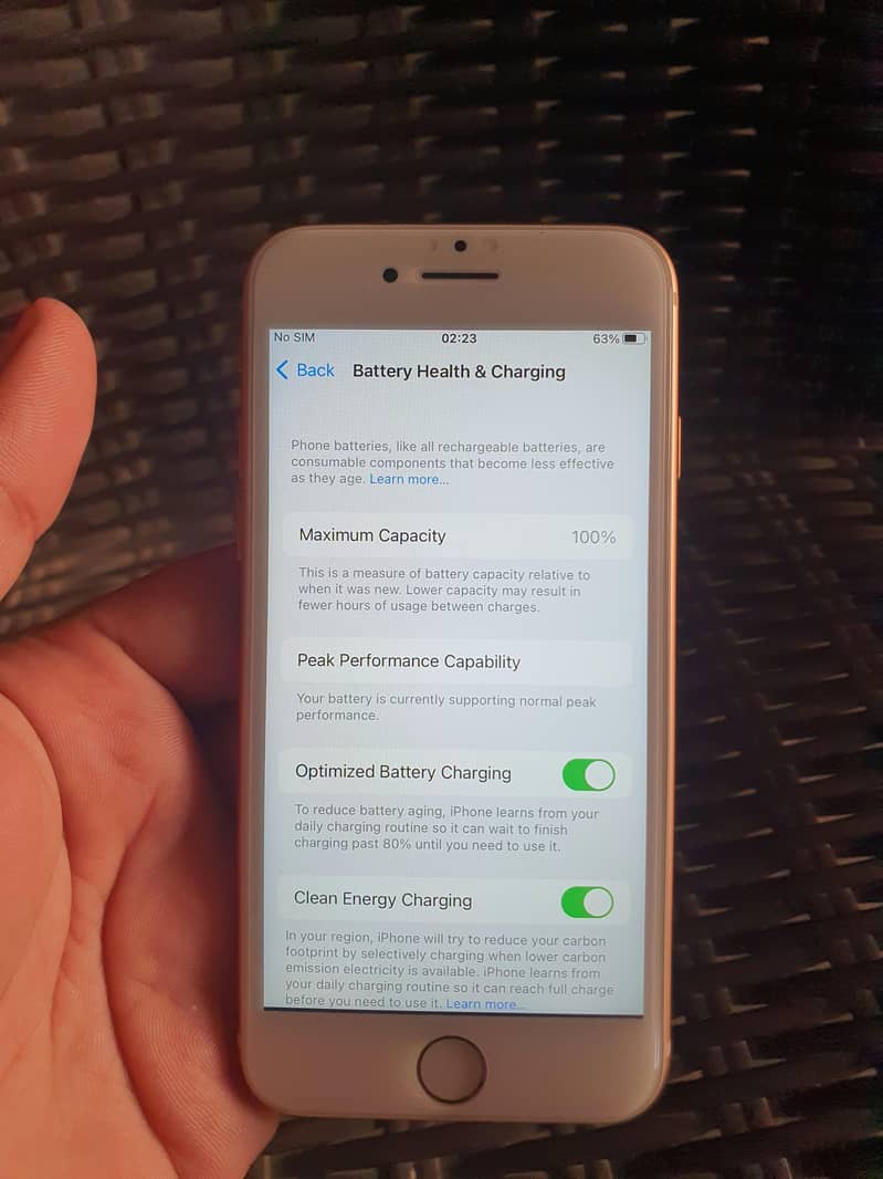 Apple iPhone 8 5