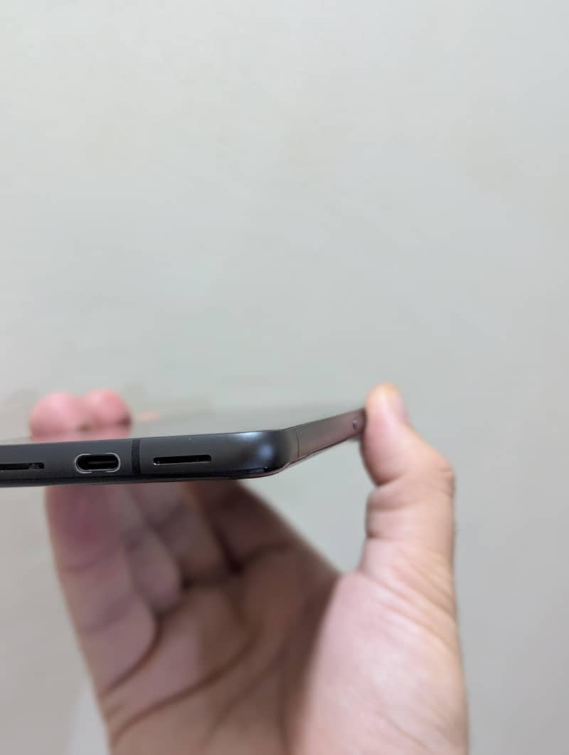 Google Pixel 8 1