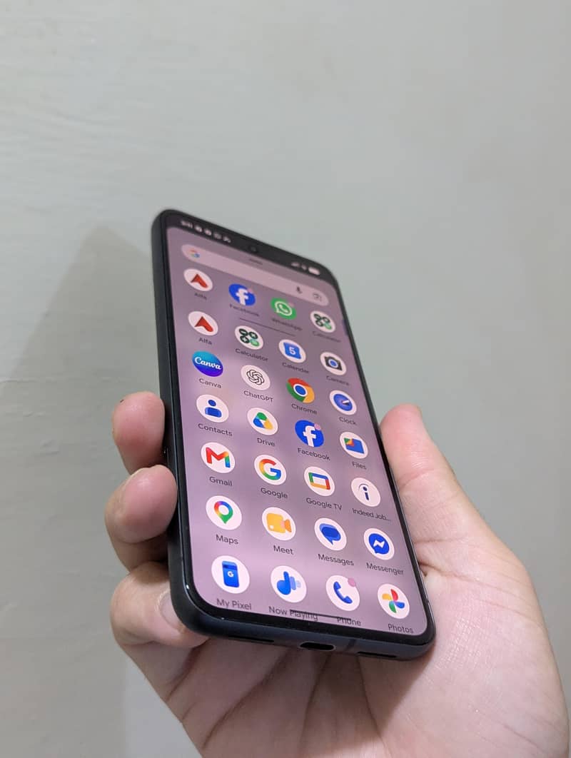 Google Pixel 8 6