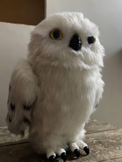 Harry Potter — Enchanting Hedwig | Premium Interactive Collectible