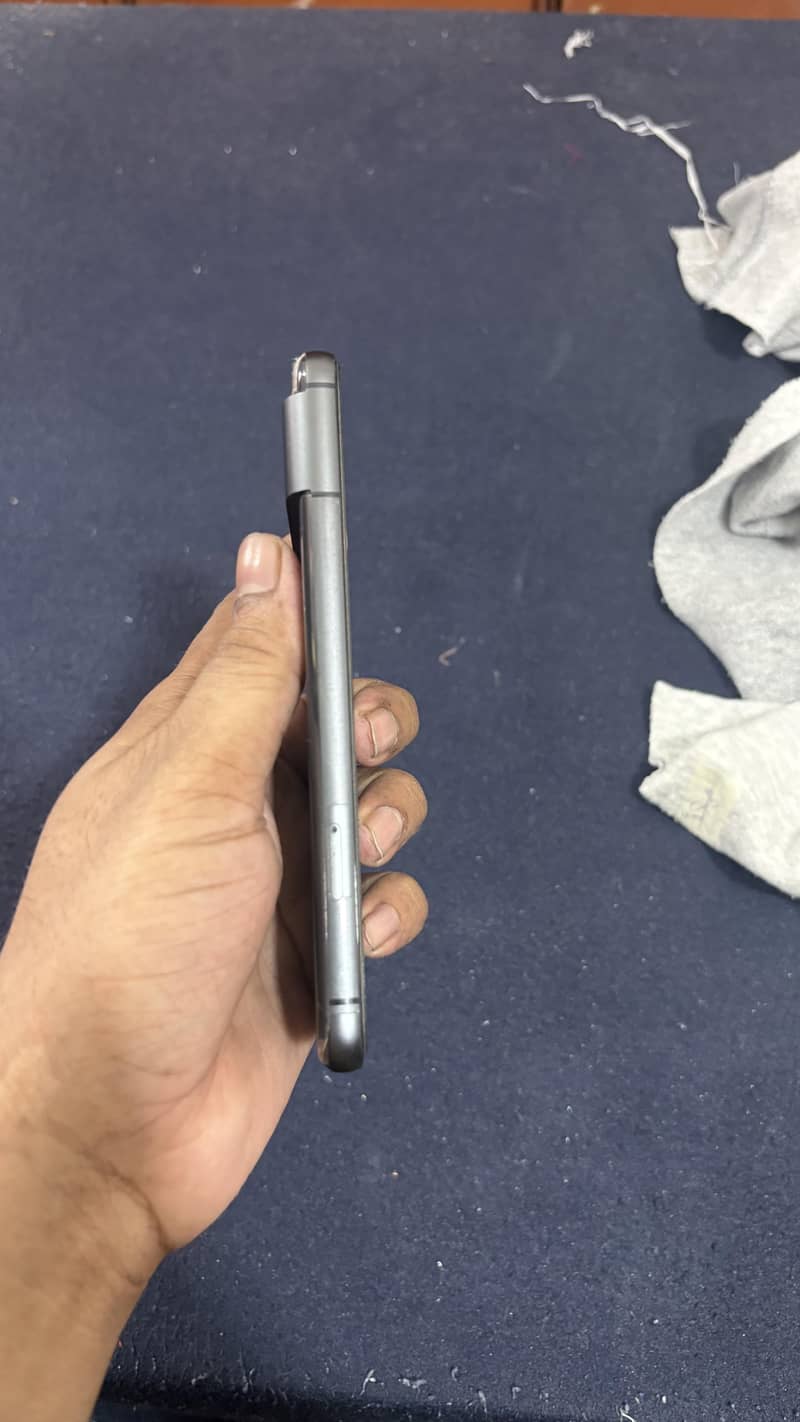 Google Pixel 8 1