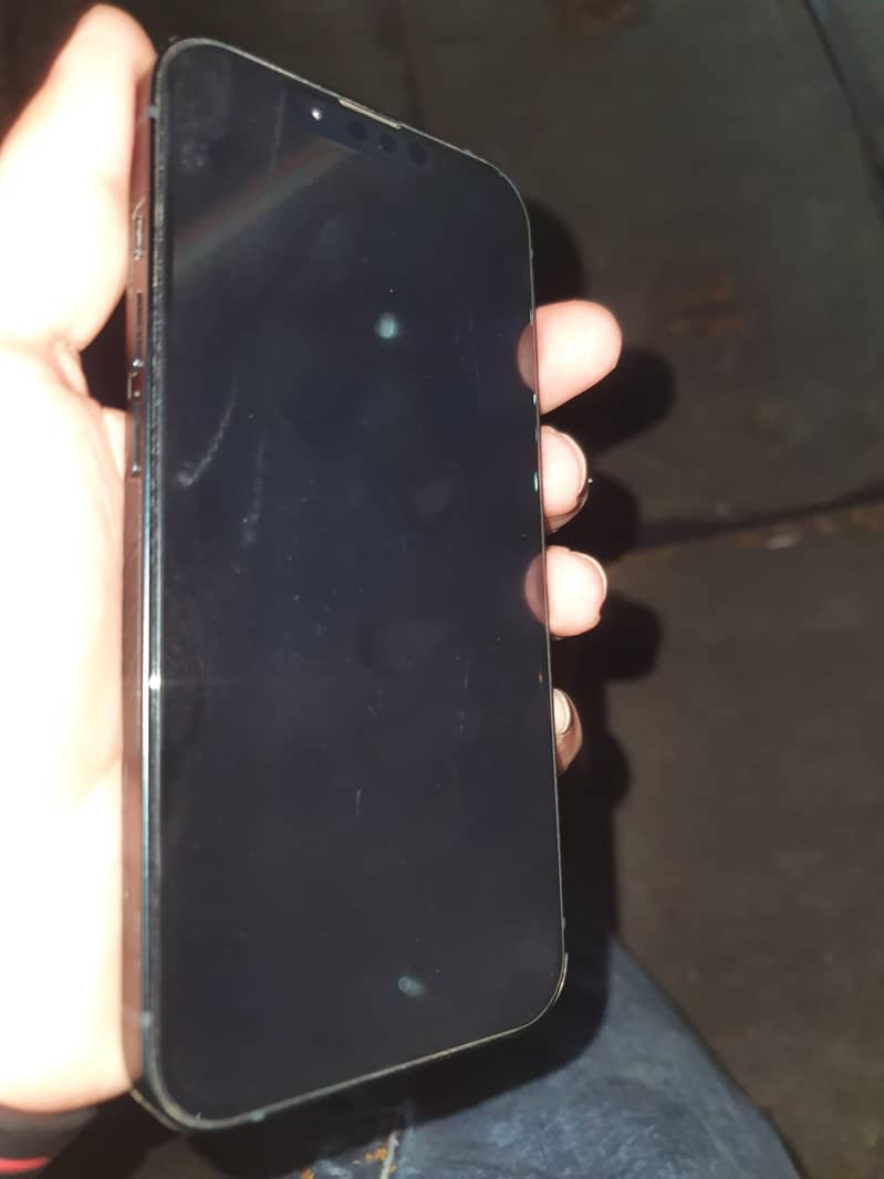 Apple iPhone 14 1