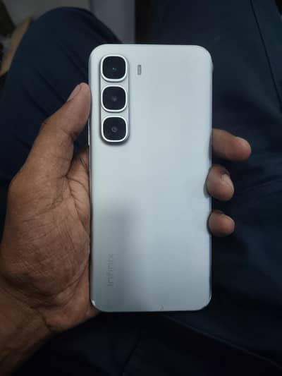 Infinix  Model hot 60 pro plus 256GB