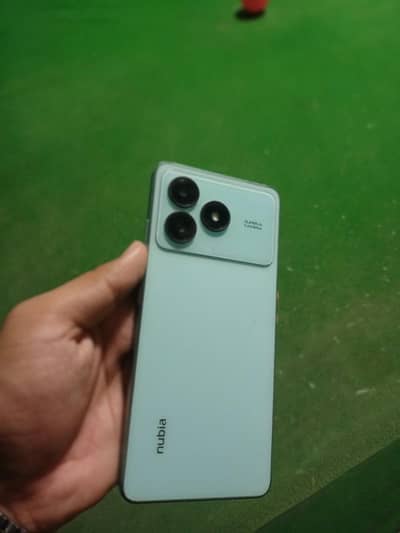 nubia A36 4+8gb ram 64 new mobile hai 5 month use hua hai mobile 10/10