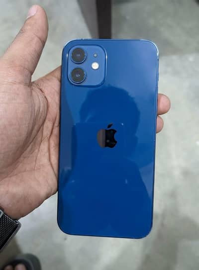 iPhone 12 (64 GB) Factory Unlocked | Air tight | Exchange possible