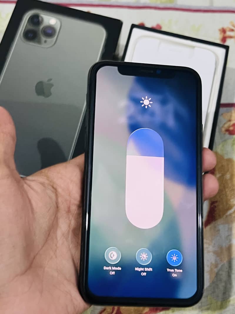 Apple iPhone 11 Pro 7