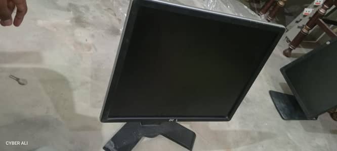 19 inch Computer LCD