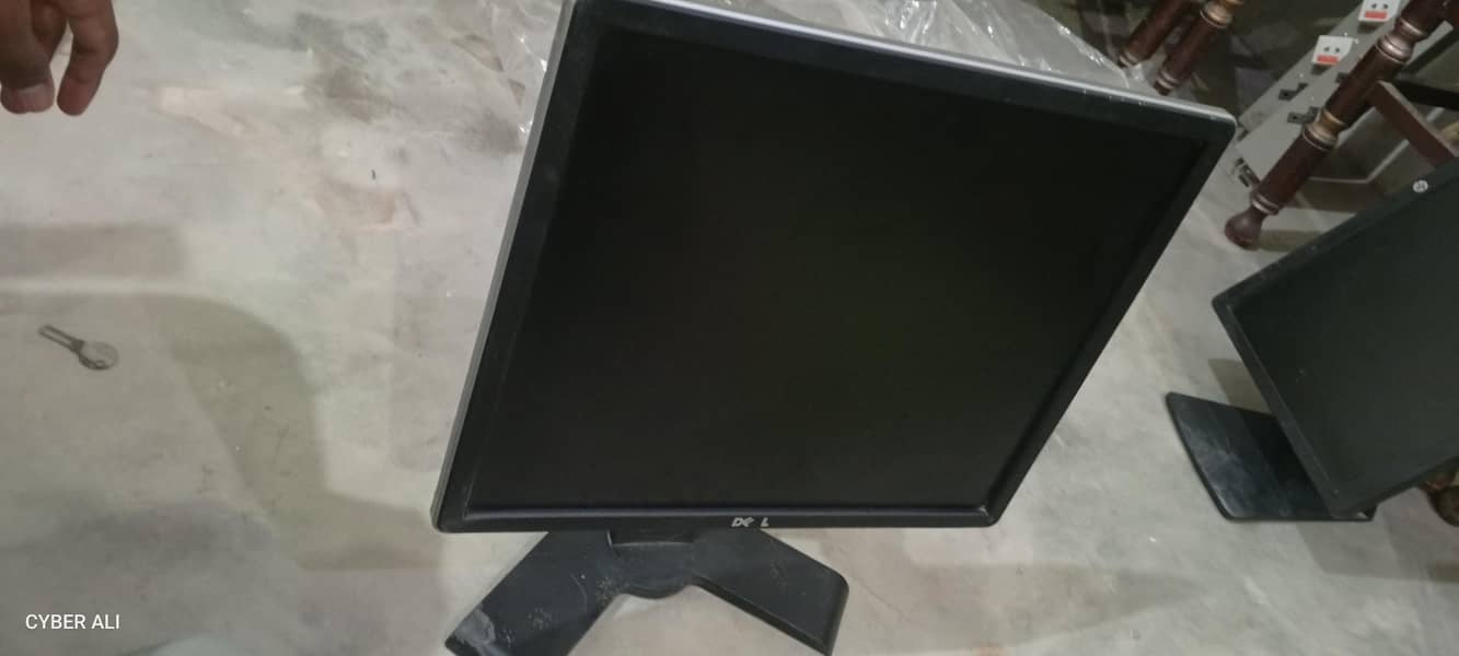 19 inch Computer LCD 0