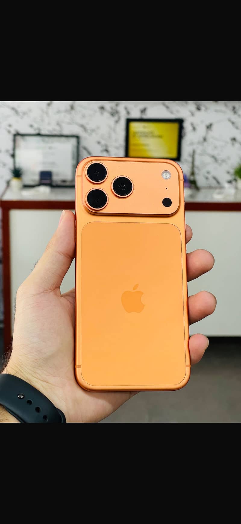 Apple iPhone 17 Pro Max 0