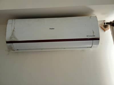Haier AC DC inverter 1 ton for sale urgent