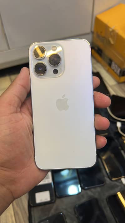 Apple iPhone 13 Pro