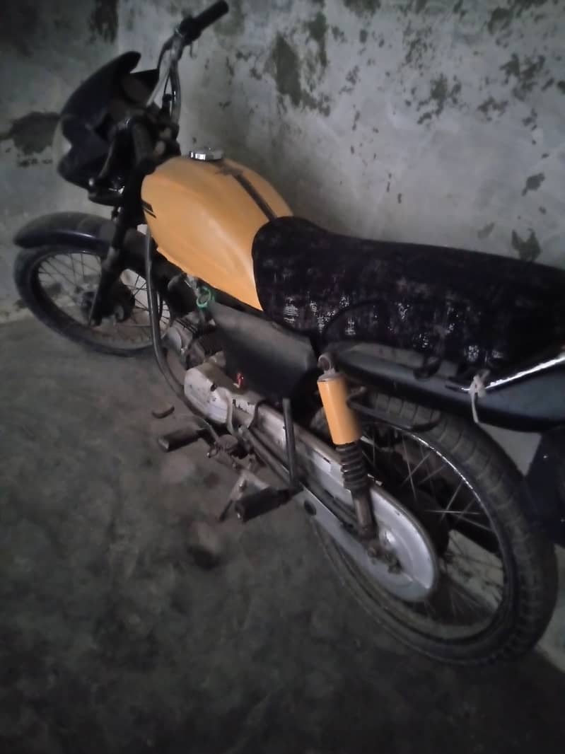 Honda CD 100 2006 2