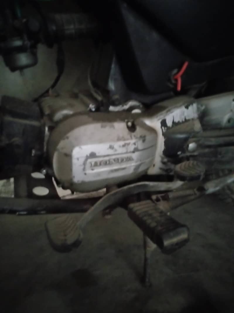 Honda CD 100 2006 5