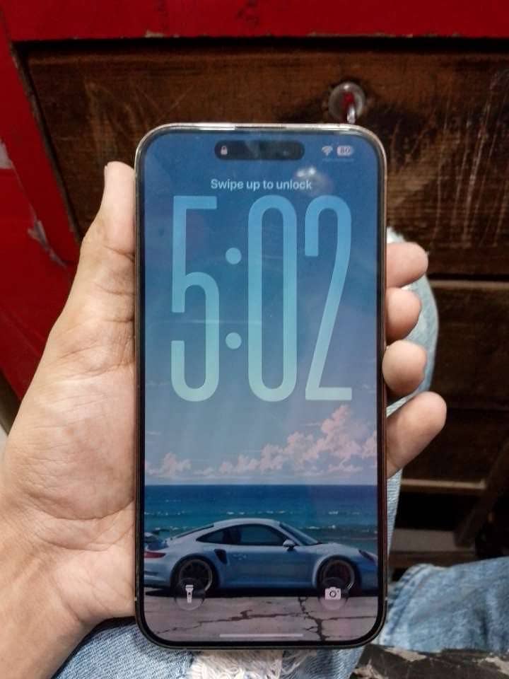 Apple iPhone 14 Pro Max 1