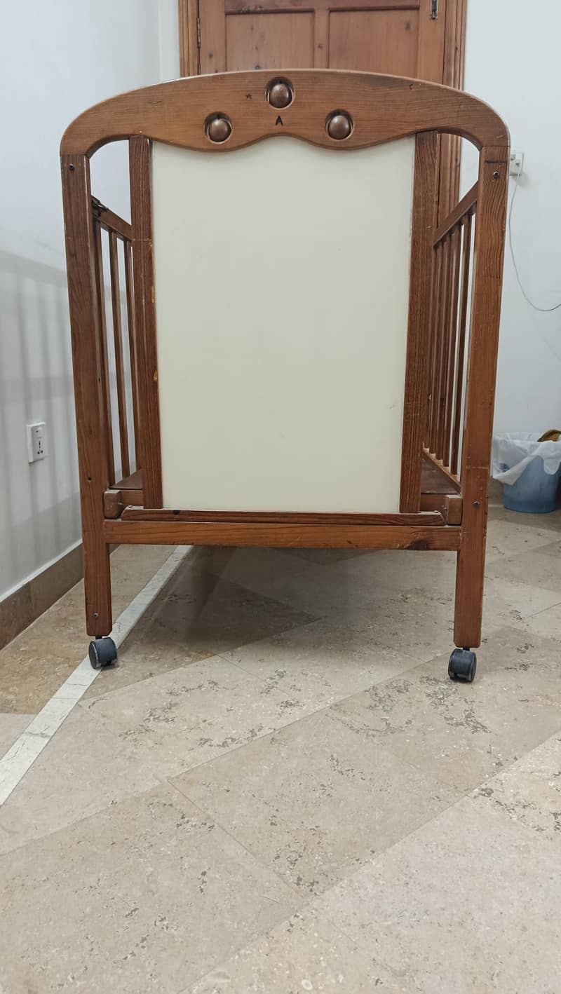 WOODEN COT 6