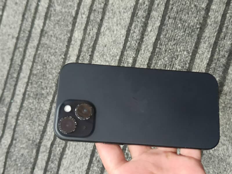 iPhone 15 (256) 0