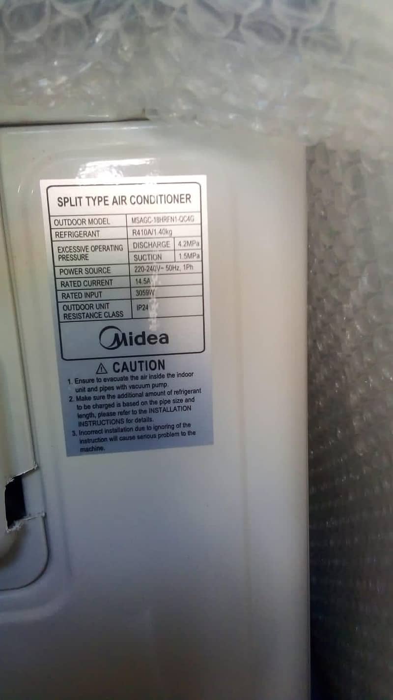 split type air conditioner Midea 1