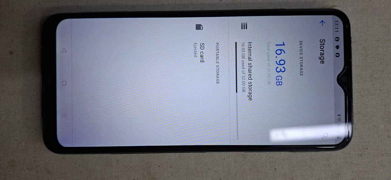 Realme C11 4