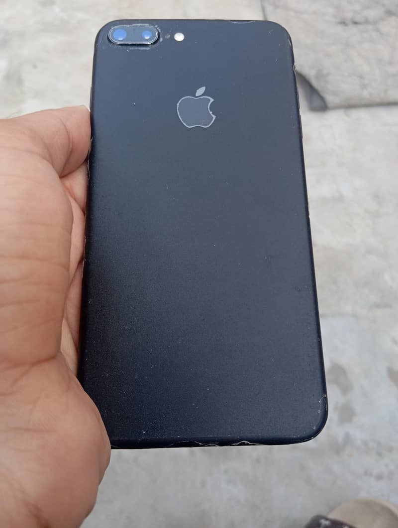 iPhone 7 plus 6