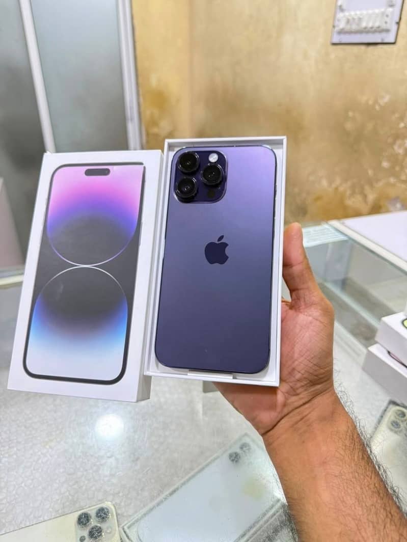 Apple iPhone 14 Pro Max 0