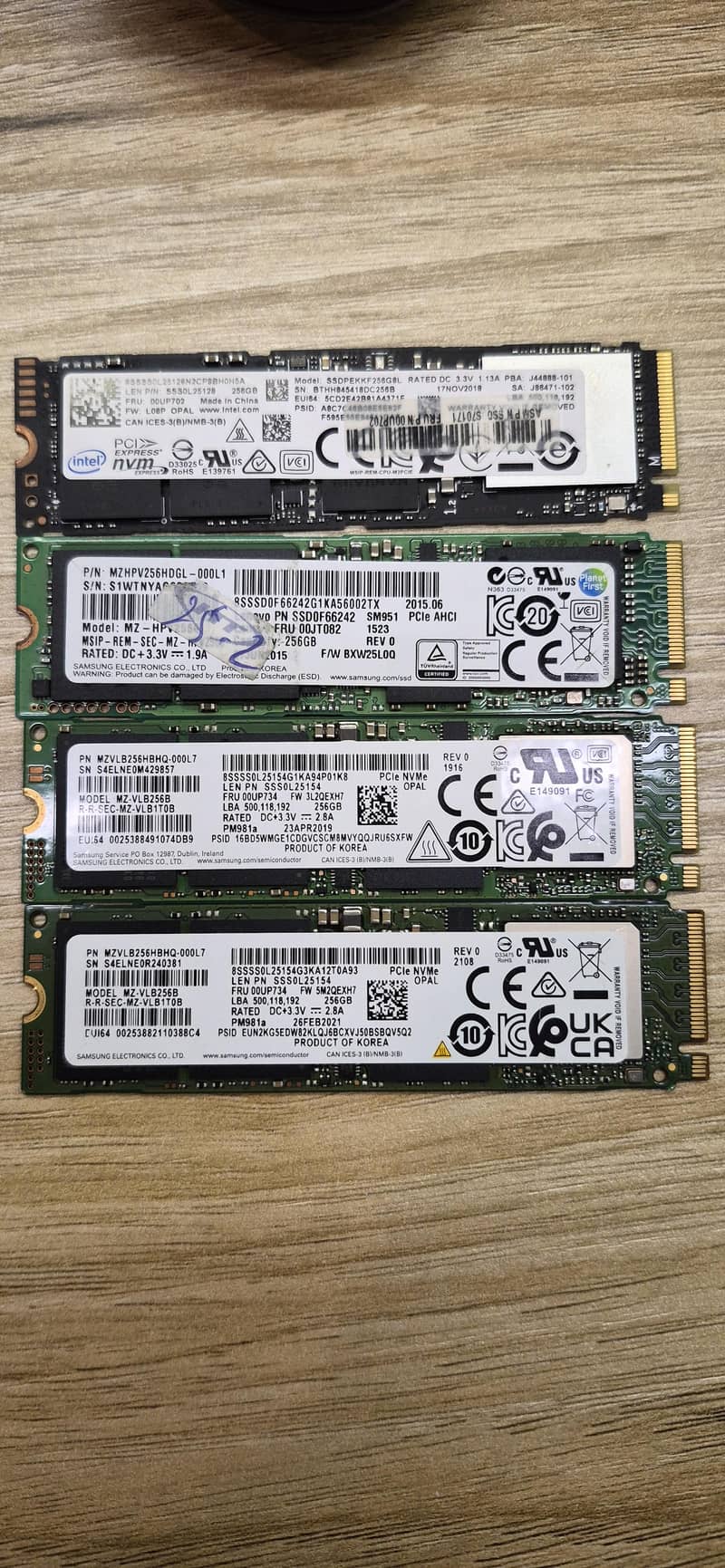 SSD 256gb 0